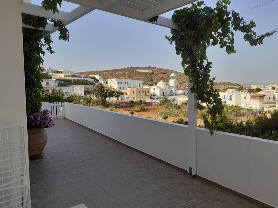 Apartamento Matilda Milos - Cycladic Living Triovasálos Exterior foto