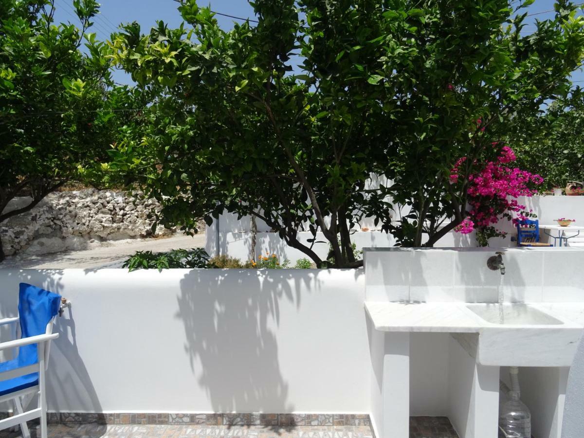 Apartamento Matilda Milos - Cycladic Living Triovasálos Exterior foto